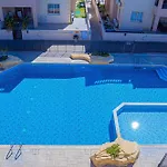 Apartment Sunshine Royal Seacrest- Prime Location With Pool