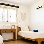 Sunshine Royal Seacrest- Prime Location With Pool 公寓 *